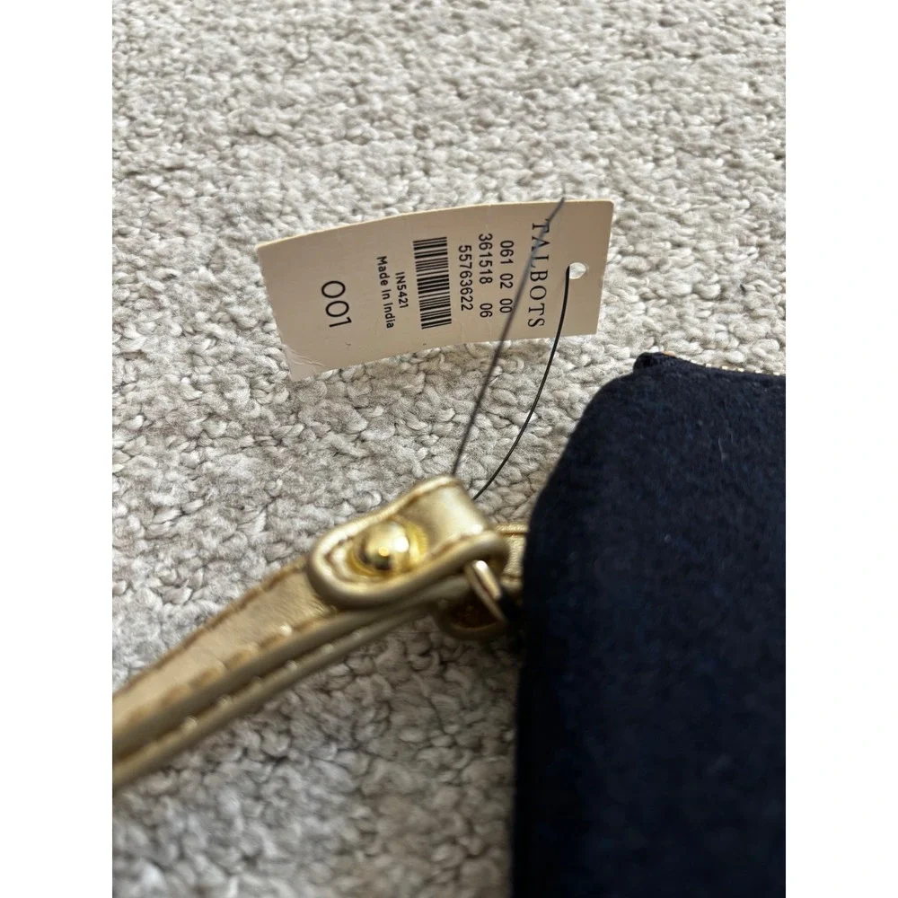 Talbots Wristlet One Size Navy Christmas Tree Embroidered Holiday Clutch NWT